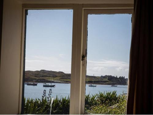 The Beach, Days Bar And B&B Inishbofin Værelse billede